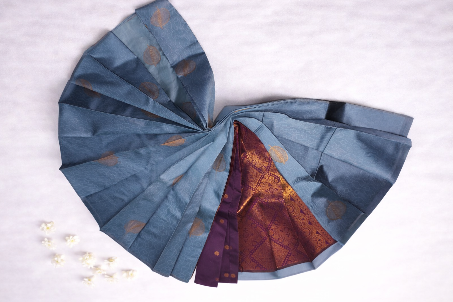 Elegant Grey Silk Saree with Subtle Woven Motifs